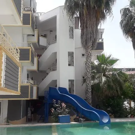 ホテル Antik Hotel